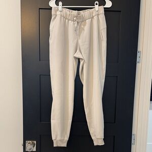 Lululemon On the Fly Joggers